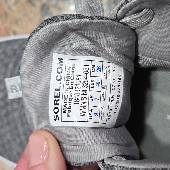 Womens Sorel Shoes Size 9 - Picture 8 of 8